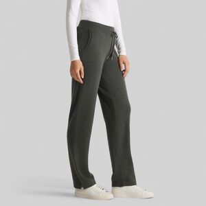 Quince | Mongolian Cashmere | 2.0 Straight Leg Pants | Moss | Women’s XL